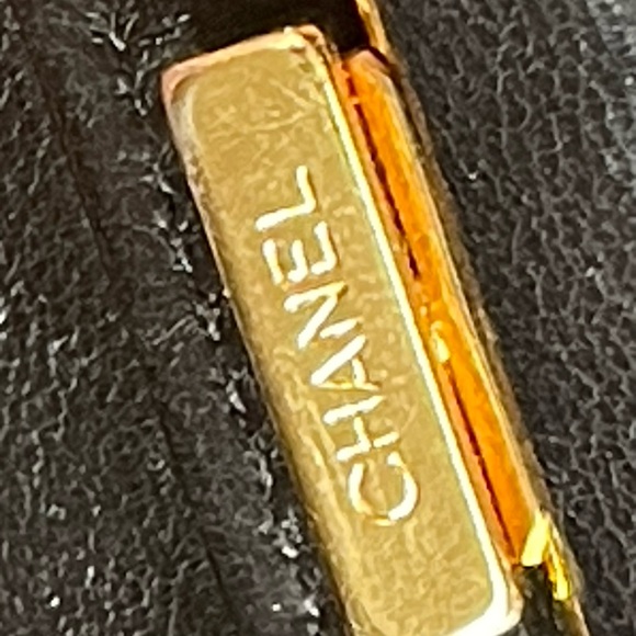 CHANEL WALLET 🥰 - Picture 10 of 13
